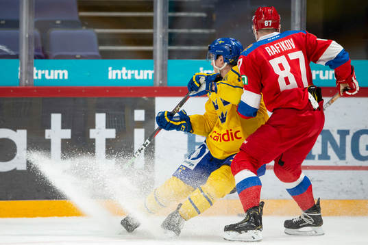 Carl Klingberg #48, SWE, Rushan Rafikov #87, RUS