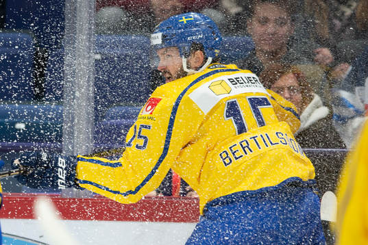 Simon Bertilsson #15, SWE