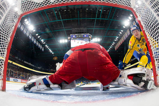 Igor Bobkov #30, RUS, Carl Klingberg #48, SWE
