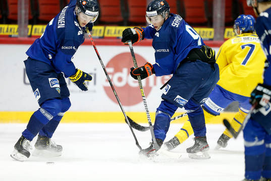 Miska Kukkonen #5, FIN and Peetro Seppälä #9, FIN