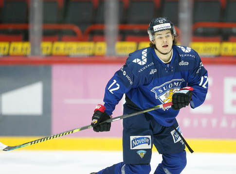 Eemil Erholtz #12, FIN