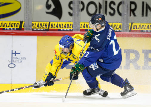 Nikola Pasic #20, SWE and Antti Saarela #23, FIN