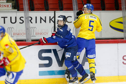 Roni Hirvonen #14, FIN and Philip Broberg #5, SWE