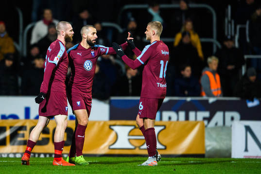 Malmö FFs Jo Inge Berget och Felix Beijmo jublar med