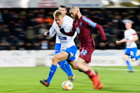 Värnamos Victor Eriksson och Malmö FFs Jo Inge Berget
