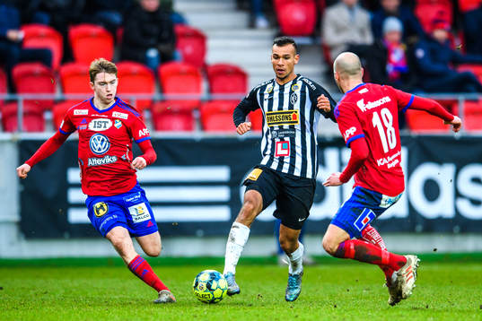 Östers Carl Johansson och Landskronas Sumar Almadjed