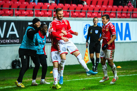 Kalmars Fidan Aliti jublar