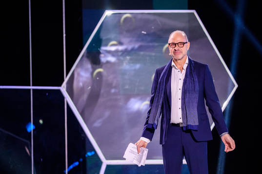 Thomas Ravelli prisutdelare årets målvakt