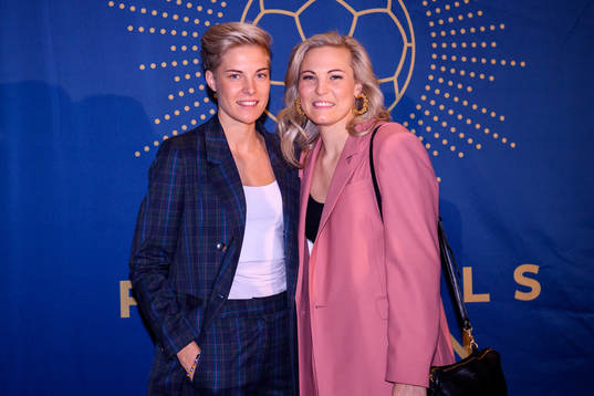 Lina Hurtig med Lisa Lantz