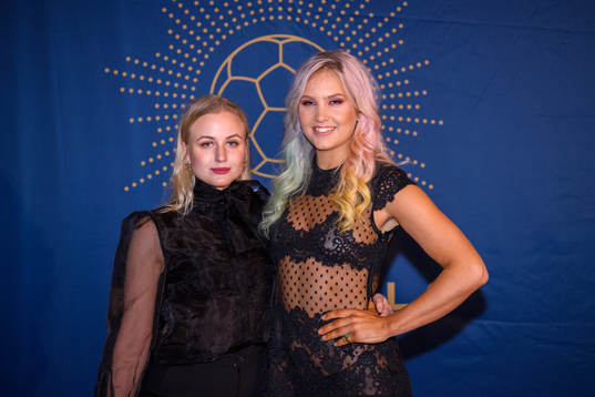 Linnéa Claeson med sällskap