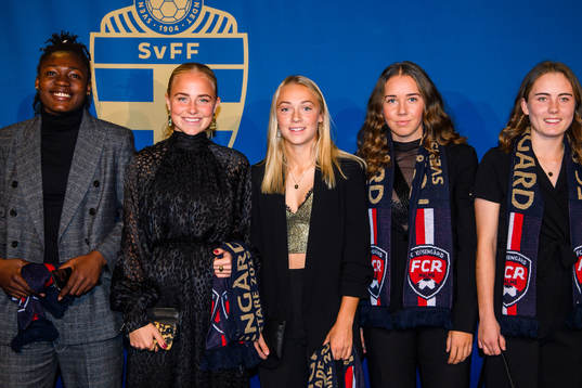 FC Rosengårds Hanna Bennison med lagkamraterna