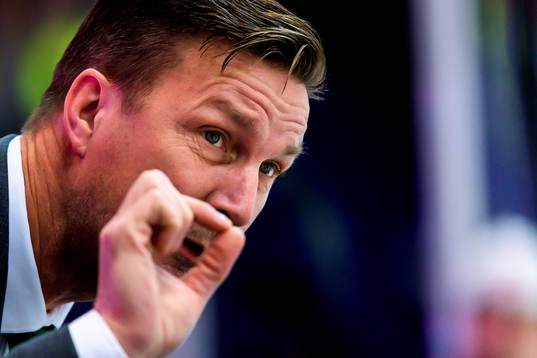 head coach Johan Pennerborn of Färjestad