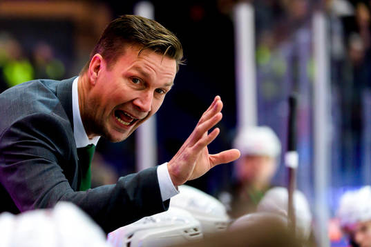 head coach Johan Pennerborn of Färjestad