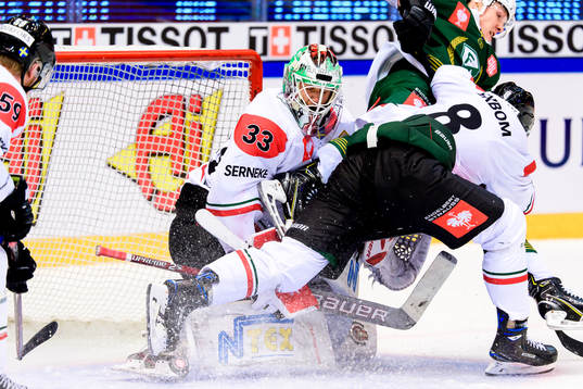 goalkeeper Johan Mattsson of Frölunda