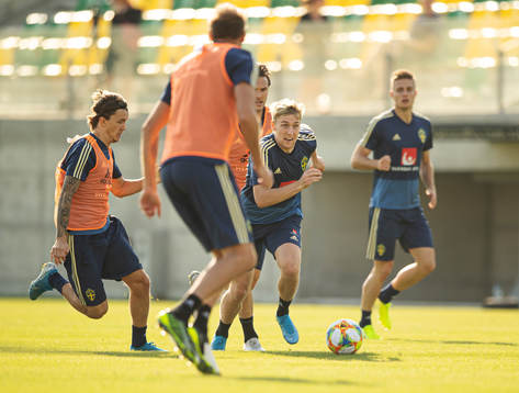 Kristoffer Olsson and Emil Forsberg of the Swedish national