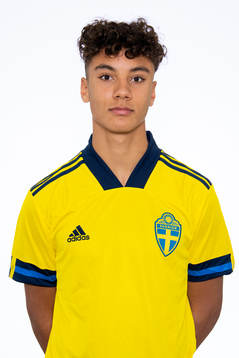 Robin Tihi i P17-landslaget
