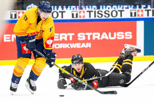 Jacob Olofsson of Skellefteå and Henrik Eriksson  of