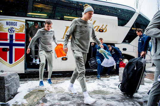 Bläddra bland fler bilder av Football, UEFA Euro Qualifier, Norway, training