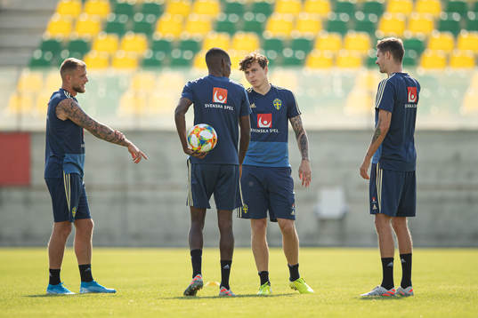 John Guidetti, Alexander Isak, Victor Nilsson Lindelöf and