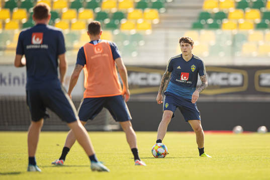 Victor Nilsson Lindelöf of the Swedish national football
