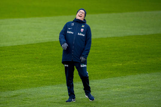 Bläddra bland fler bilder av Football, UEFA Euro Qualifier, Norway, training