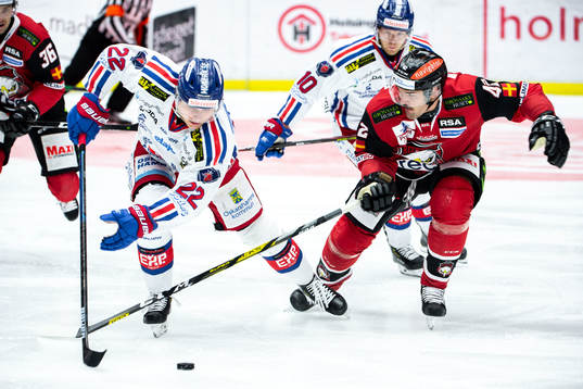 Oskarshamns John Dahlström och Malmö Redhawks Niklas Arell