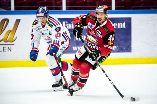 Oskarshamns Nicklas Heinerö och Malmö Redhawks Jesper