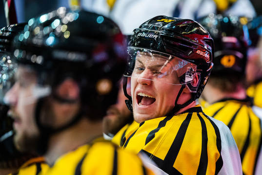 Brynäs Linus Ölund reagerar