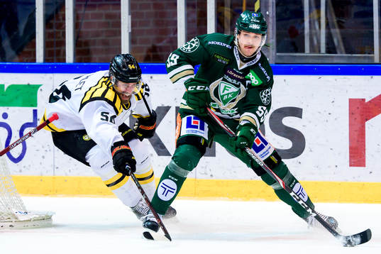 Brynäs Jonathan Sigalet och Färjestads Linus Johansson