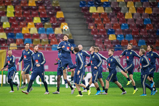 Pontus Jansson and Albin Ekdal of the Swedish national