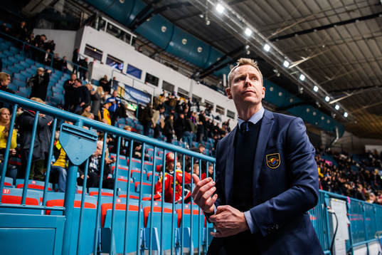 Djurgårdens tränare Robert Ohlsson deppar