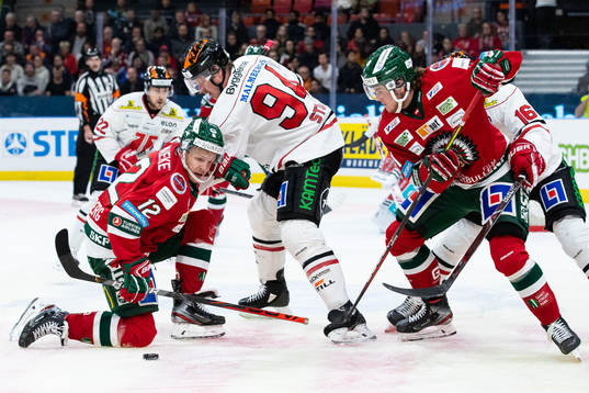 Frölundas Max Friberg och Örebros Ryan Stoa