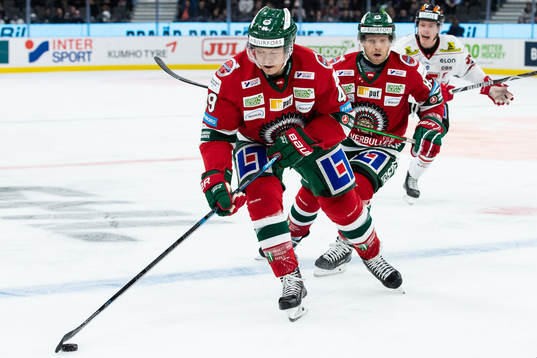 Frölundas Rhett Rakhshani och Ryan Lasch