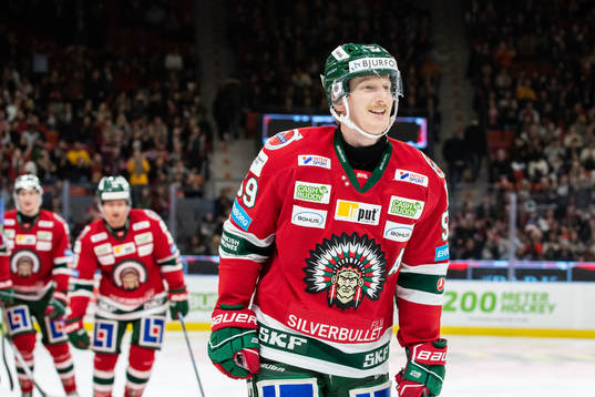 Frölundas Simon Hjalmarsson jublar