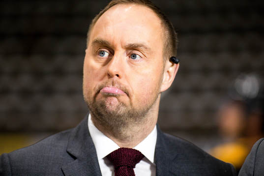 Cmores kommentator Johan Edlund