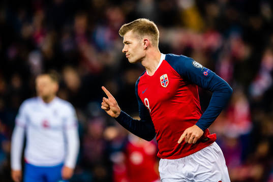 Alexander Sørloth of Norway celebrates 4-0