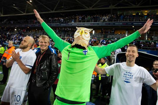 Teemu Pukki #10, FIN Lukas Hradecky (GK)#1, FIN  s16	Juha