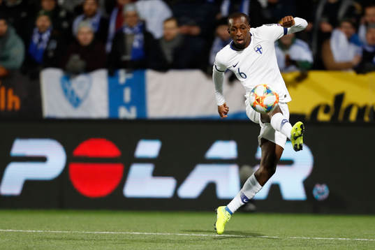 Glen Kamara #6, FIN