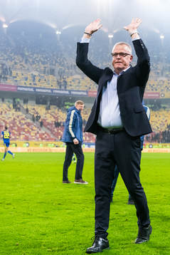 Janne Andersson, head coach of Sweden celebrates