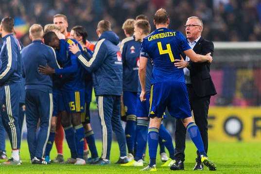 Andreas Granqvist and Janne Andersson, head coach of Sweden