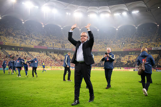 Janne Andersson, head coach of Sweden, celebrates