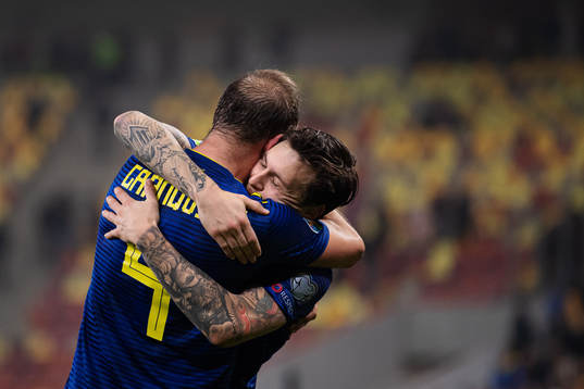 Andreas Granqvist and Victor Nilsson Lindelöf of Sweden