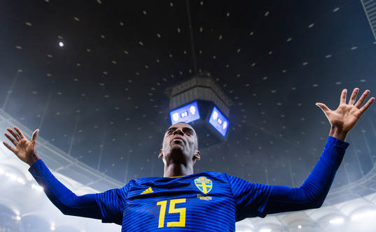 Alexander Isak of Sweden celebrates