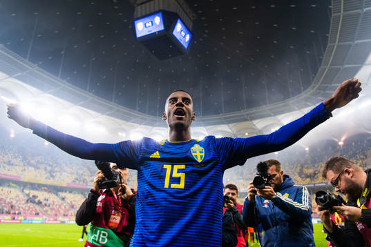 Alexander Isak of Sweden celebrates