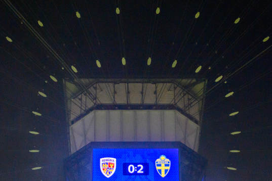 The media cube shows the result 0-2