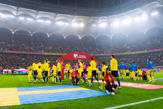 Players of Sweden enters the pitch