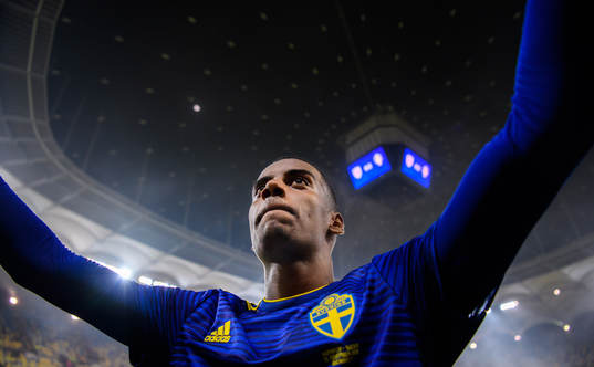 Alexander Isak of Sweden celebrates
