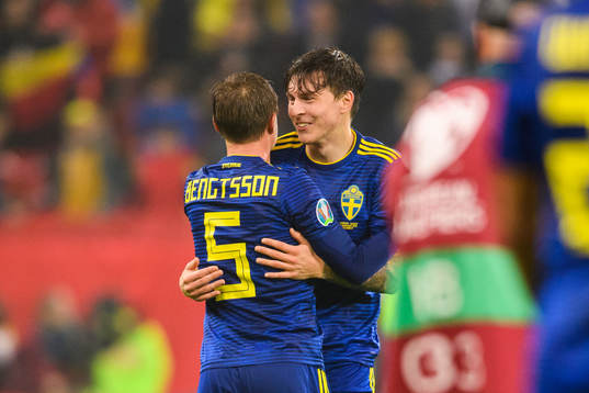 Victor Nilsson Lindelöf and Pierre Bengtsson of Sweden