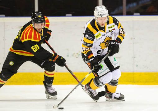 Brynäs Jaedon Descheneau och Skellefteås Oscar Möller