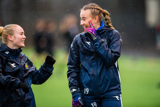 Julia Charlotte Tveter Arnesen and Frida Dybvig Haugen of
